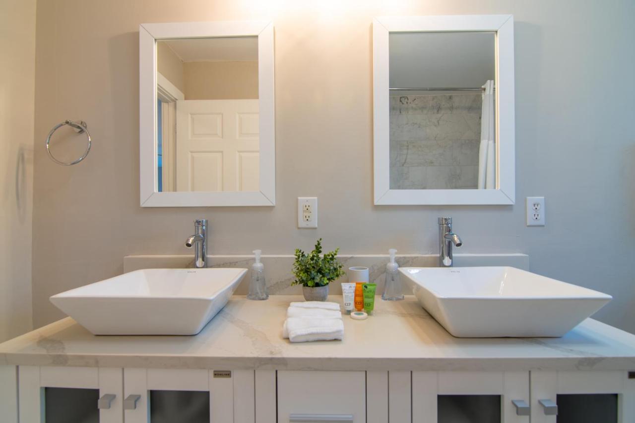 Newly Remodeled Luxury Cottage With Mountain Views Sparta Bagian luar foto
